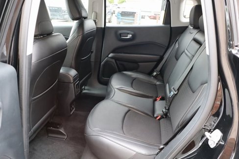 Used 2019 Jeep Compass Latitude w/ Cold Weather Group image 35
