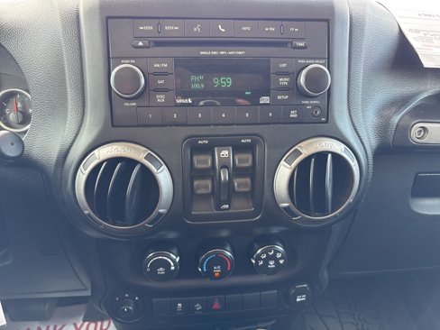 Used 2016 Jeep Wrangler Unlimited Sport w/ Quick Order Package 24S image 33