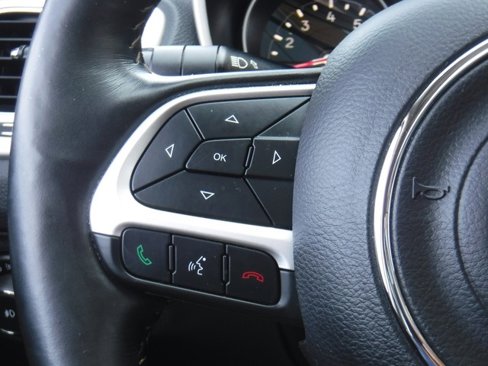 Certified 2019 Jeep Compass Latitude w/ Cold Weather Group image 33