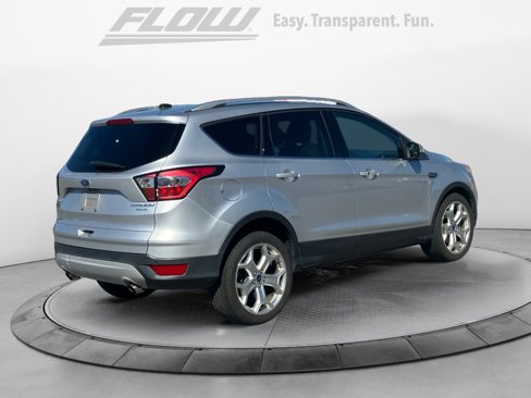 Used 2017 Ford Escape Titanium image 8
