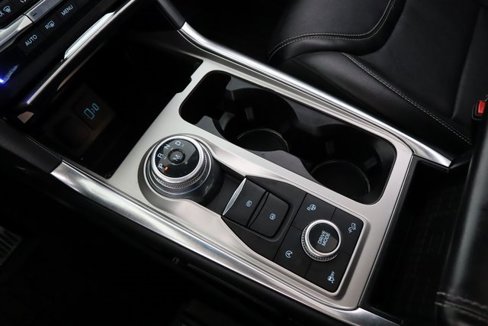 Used 2020 Ford Explorer ST w/ Premium Technology Package image 35