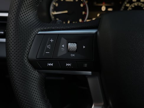 New 2025 Mitsubishi Outlander SE image 12