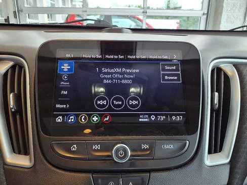 Used 2022 Chevrolet Malibu LT image 13