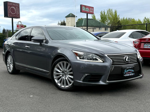 Used 2013 Lexus LS 460 AWD w/ Comfort Pkg image 11