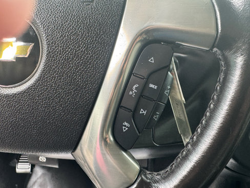 Used 2015 Chevrolet Express 2500 image 17