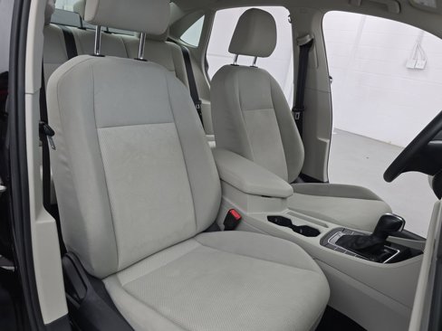Used 2019 Volkswagen Jetta S w/ Driver Assistance Package image 10