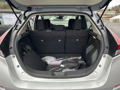 New 2025 Nissan Leaf S image 12