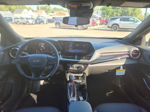 New 2025 Chevrolet Trax RS w/ Driver Confidence Package image 17
