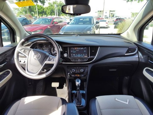 Used 2017 Buick Encore Preferred image 12