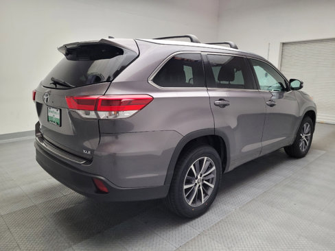 Used 2017 Toyota Highlander XLE image 9