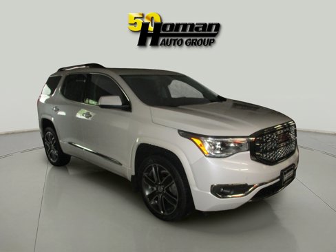 Used 2018 GMC Acadia Denali w/ Technology Package image 9