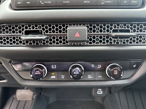 Used 2025 Honda HR-V Sport image 13