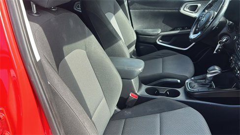 Used 2020 Kia Soul X-Line image 11