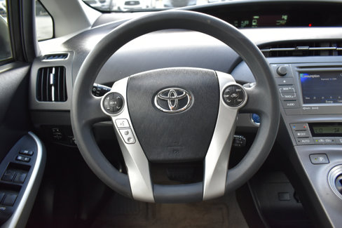 Used 2015 Toyota Prius Three image 14
