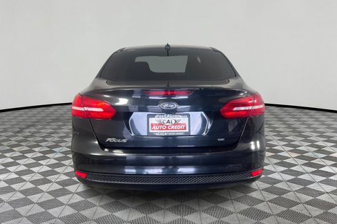 Used 2015 Ford Focus SE image 5