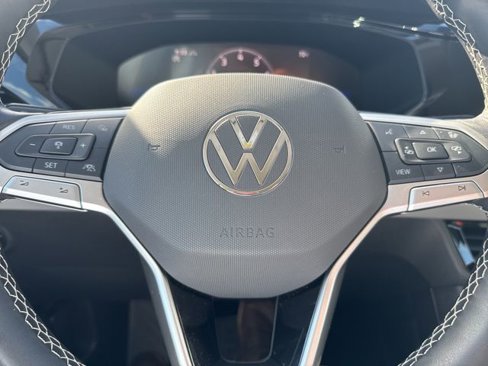 Certified 2024 Volkswagen Taos S image 31