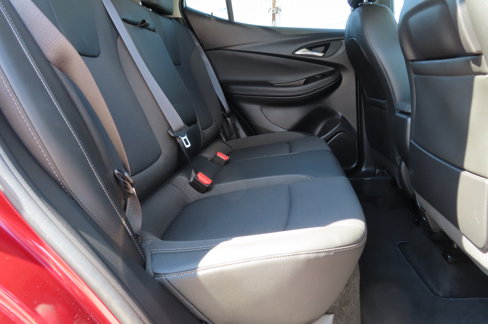 Used 2023 Buick Encore GX Select image 15