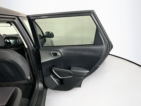 Used 2024 Kia Soul LX w/ Option Group 015 image 27