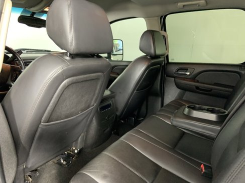 Used 2009 Chevrolet Silverado 3500 LTZ w/ Suspension Package, Off-Road image 24