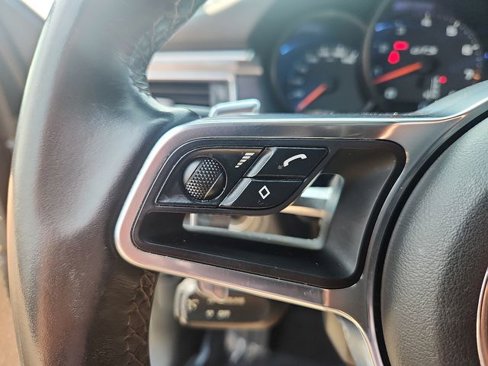 Used 2018 Porsche Macan GTS image 22