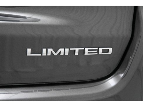 Used 2022 Jeep Compass Limited image 52