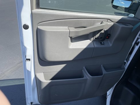 Used 2019 Chevrolet Express 2500 w/ Driver Convenience Package image 15