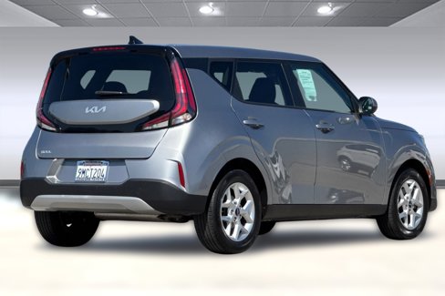 Used 2024 Kia Soul LX w/ Option Group 015 image 3