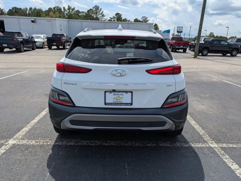 Used 2022 Hyundai Kona Limited image 4