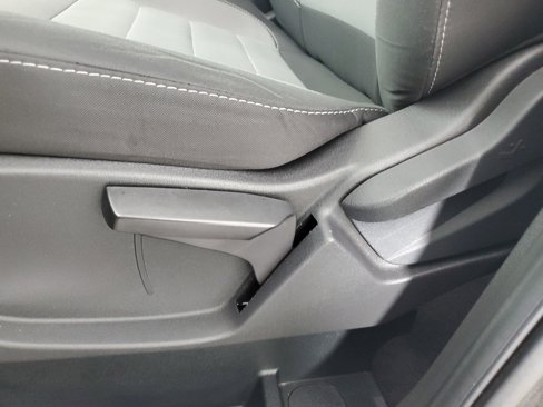 Used 2018 Ford Escape S image 28