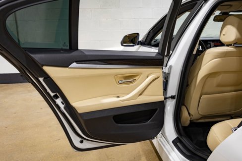 Used 2016 BMW 528i Sedan image 30