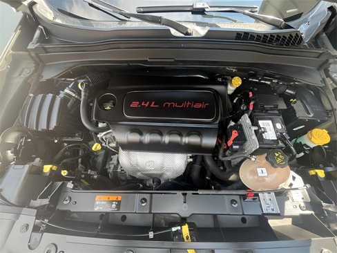 Used 2017 Jeep Renegade Trailhawk w/ Popular Equipment Group image 20