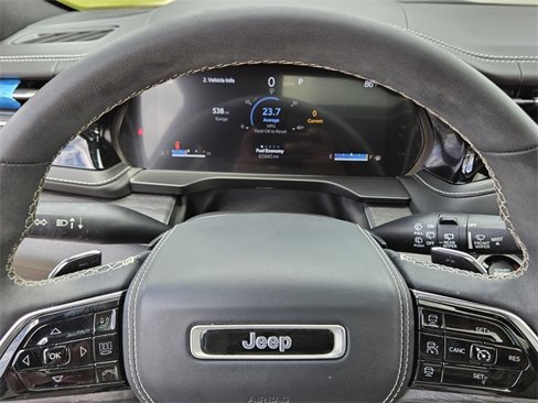 Used 2023 Jeep Grand Cherokee Overland image 28
