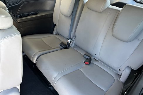 Used 2018 Honda Odyssey Elite image 17