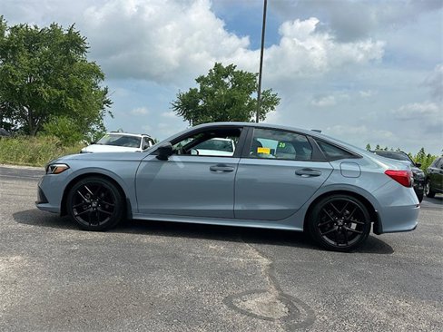 Used 2023 Honda Civic Sport image 4
