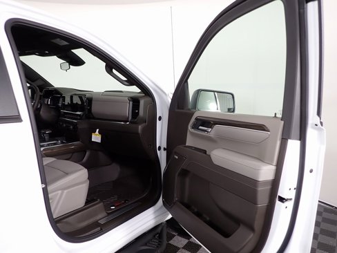 New 2025 Chevrolet Silverado 1500 LT Trail Boss w/ LT Trail Boss Premium Package image 28