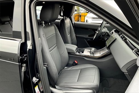 New 2026 Land Rover Range Rover Evoque Dynamic SE image 6