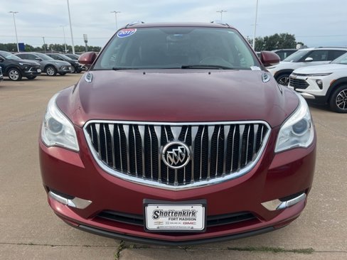 Used 2017 Buick Enclave Leather image 10