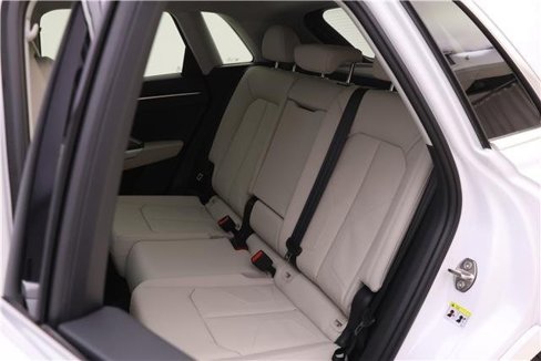 Used 2025 Audi Q3 2.0T Premium w/ Convenience Package image 11