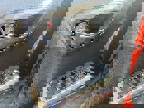 Used 2017 Toyota Tacoma SR5 image 19