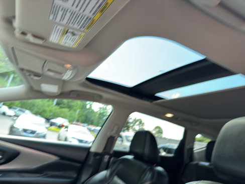 Used 2017 Nissan Murano Platinum image 25