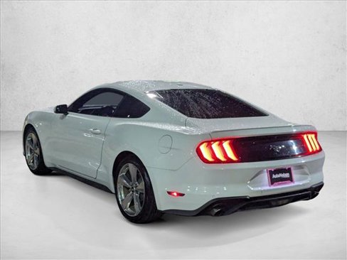 Used 2018 Ford Mustang Premium image 8