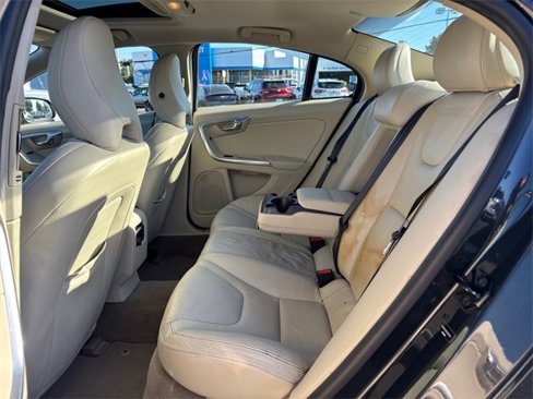 Used 2012 Volvo S60 T5 w/ Multimedia Pkg image 26