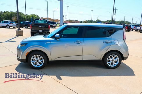 Used 2024 Kia Soul LX w/ Option Group 015 image 4