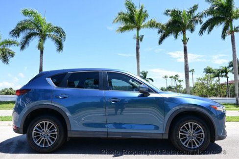 Used 2019 MAZDA CX-5 Touring image 2