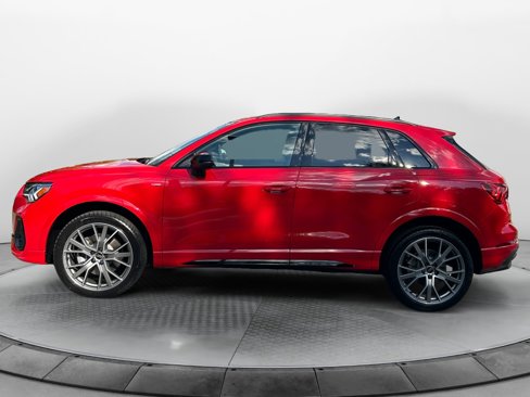 New 2025 Audi Q3 2.0T Premium Plus image 4