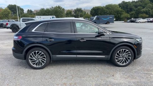 Used 2020 Lincoln Nautilus Reserve w/ Equipment Group 201A image 10