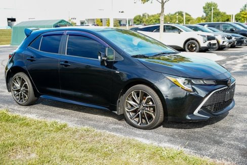 Used 2019 Toyota Corolla XSE image 31