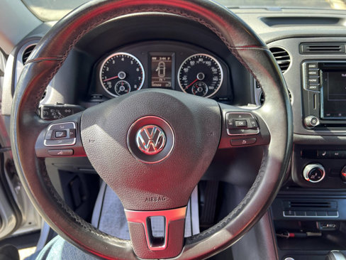 Used 2017 Volkswagen Tiguan Wolfsburg Edition image 24