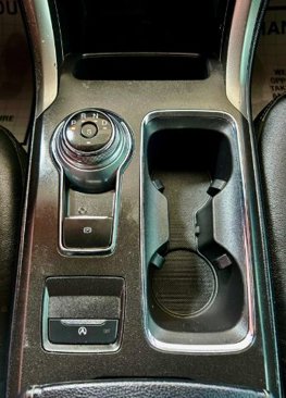 Used 2018 Ford Fusion SE w/ Fusion SE Technology Package image 15