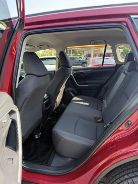Used 2019 Toyota RAV4 LE image 25